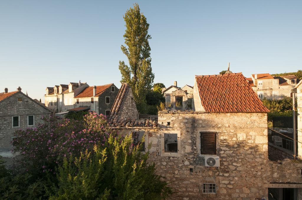 Stone House Na Rudini Villa ซลาริน ภายนอก รูปภาพ